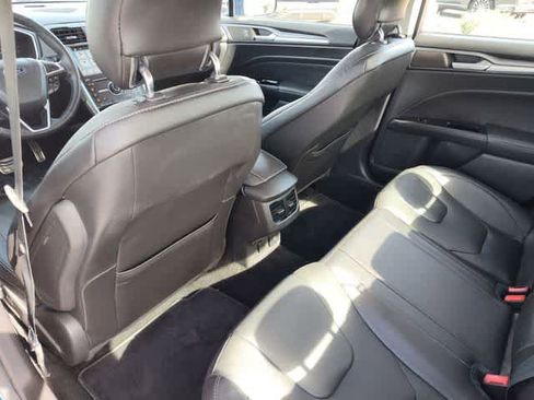 Used 2015 Ford Fusion Titanium image 16