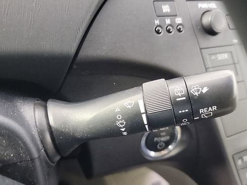 Used 2011 Toyota Prius Two image 25