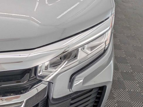 New 2025 Chevrolet Silverado 1500 LT AWD/4WD image 10
