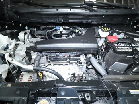 Used 2018 Nissan Rogue SL AWD/4WD image 35