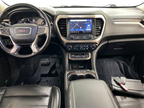 Used 2021 GMC Acadia Denali w/ Denali Ultimate Package image 2