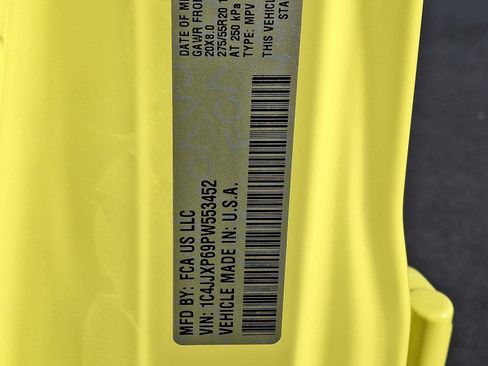 Used 2023 Jeep Wrangler Sahara w/ Cold Weather Group image 27