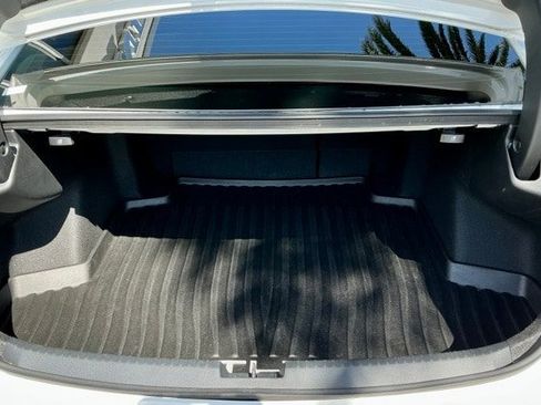 Used 2023 Acura TLX image 11