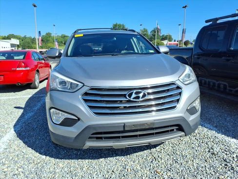 Used 2016 Hyundai Santa Fe SE AWD/4WD image 8