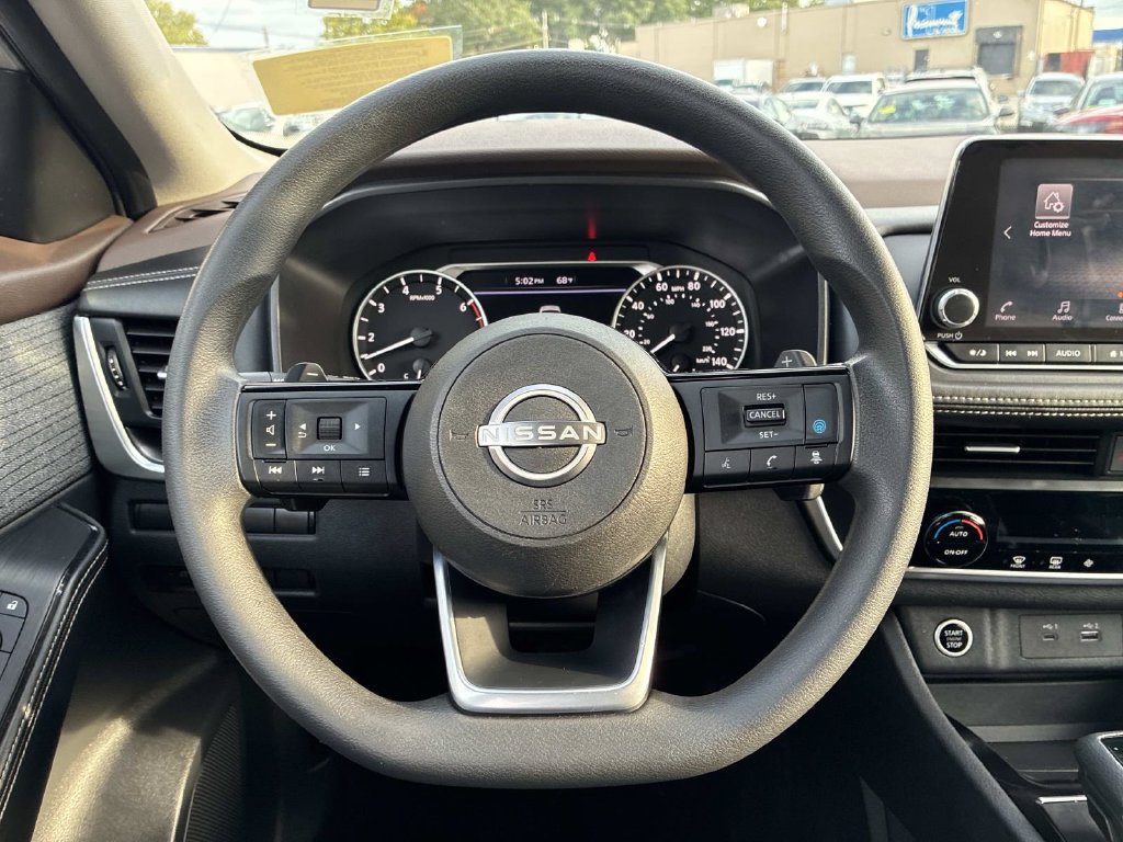 Certified 2023 Nissan Rogue SV AWD/4WD image 16