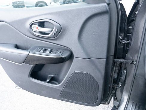 Certified 2023 Jeep Cherokee Altitude Lux w/ Lux Elite Package image 24