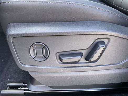 New 2026 Audi Q5 Premium Plus image 16