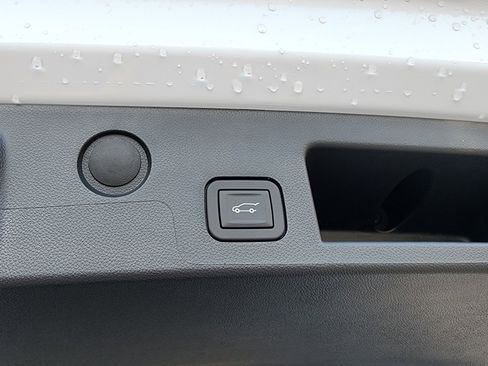 New 2026 GMC Terrain Denali image 49