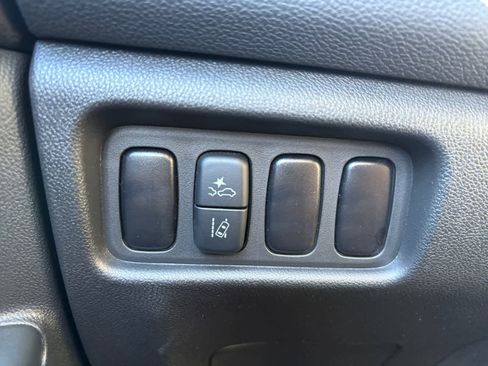 Used 2025 Mitsubishi Outlander Sport LE image 25