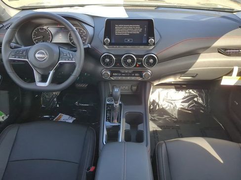 New 2025 Nissan Sentra SR w/ SR Premium Package image 14