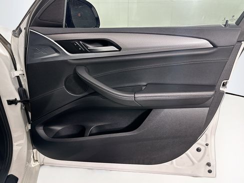 Used 2020 BMW X4 xDrive30i w/ M Sport Package 2 image 34