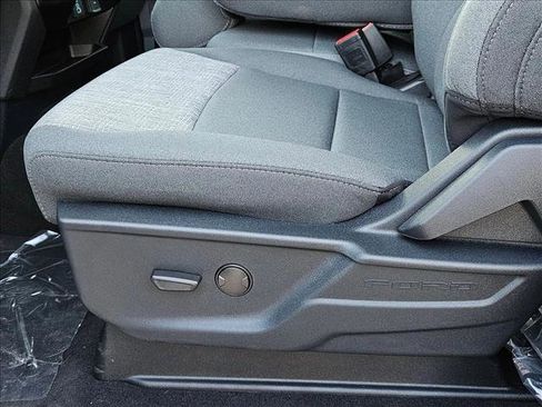 New 2025 Ford F250 XLT w/ FX4 Off-Road Package image 5