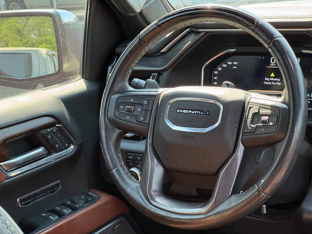 Used 2024 GMC Sierra 1500 Denali Ultimate AWD/4WD image 16