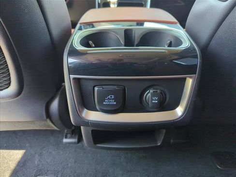Used 2024 Kia Carnival SX Prestige FWD image 24