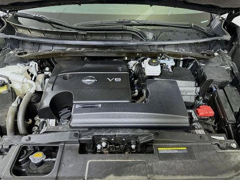 Used 2024 Nissan Murano Platinum w/ Cargo Package image 9