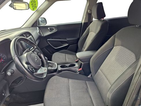 Used 2020 Kia Soul GT-Line w/ GT 2.0L Power Sunroof Package FWD image 9