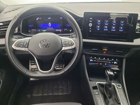 Used 2025 Volkswagen Jetta Sport FWD image 22