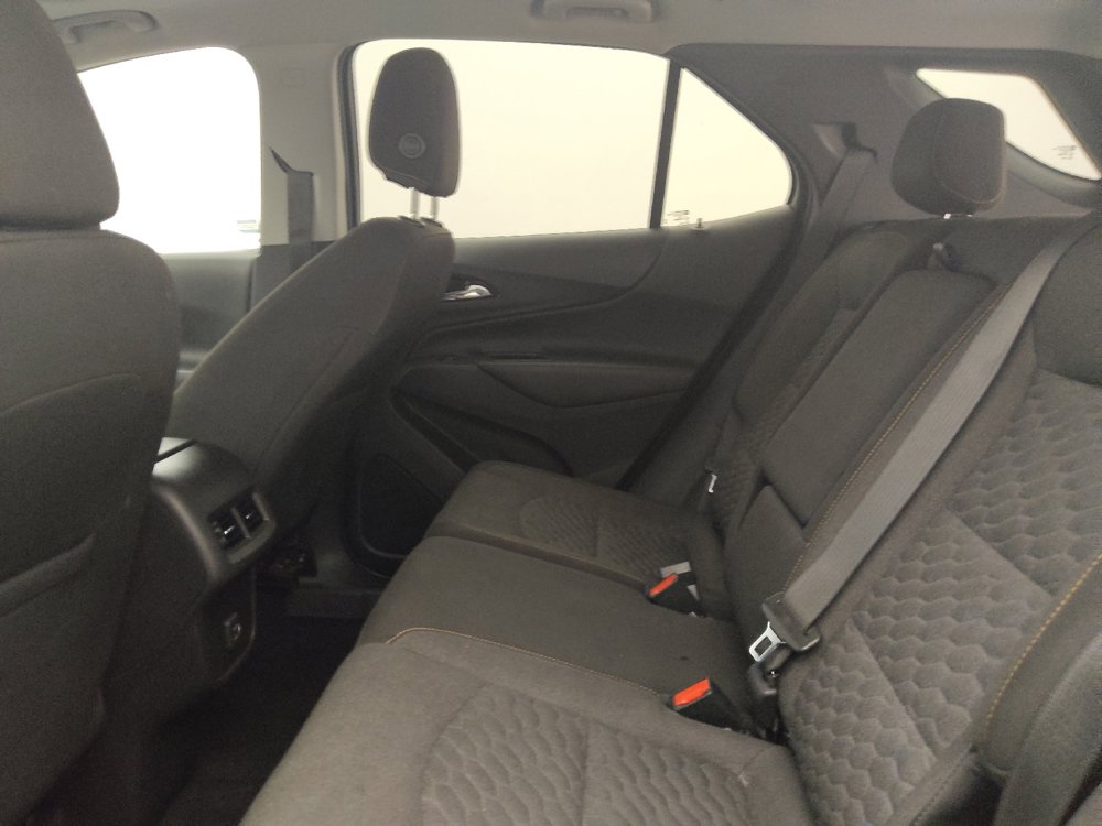 Used 2021 Chevrolet Equinox LT FWD image 18