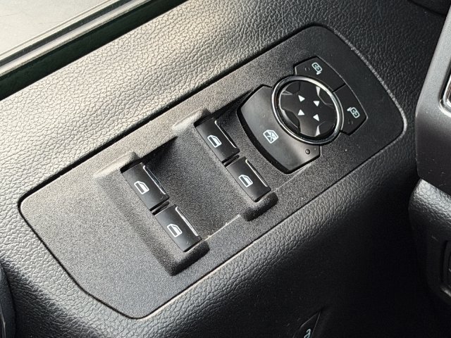 Used 2018 Ford F150 XLT w/ Equipment Group 302A Luxury AWD/4WD image 32