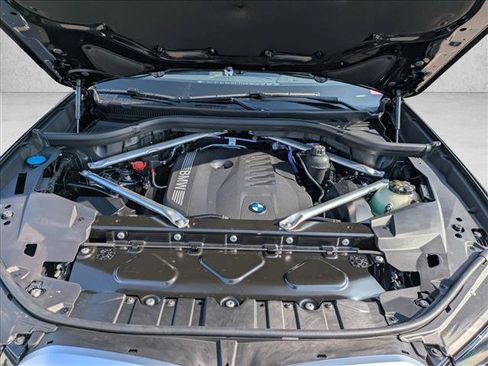 New 2026 BMW X5 xDrive40i w/ Premium Package image 17