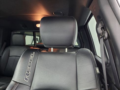 Used 2018 RAM 1500 Rebel w/ Luxury Group image 40