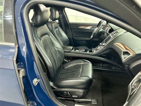 Used 2019 Lincoln MKZ Reserve image 24