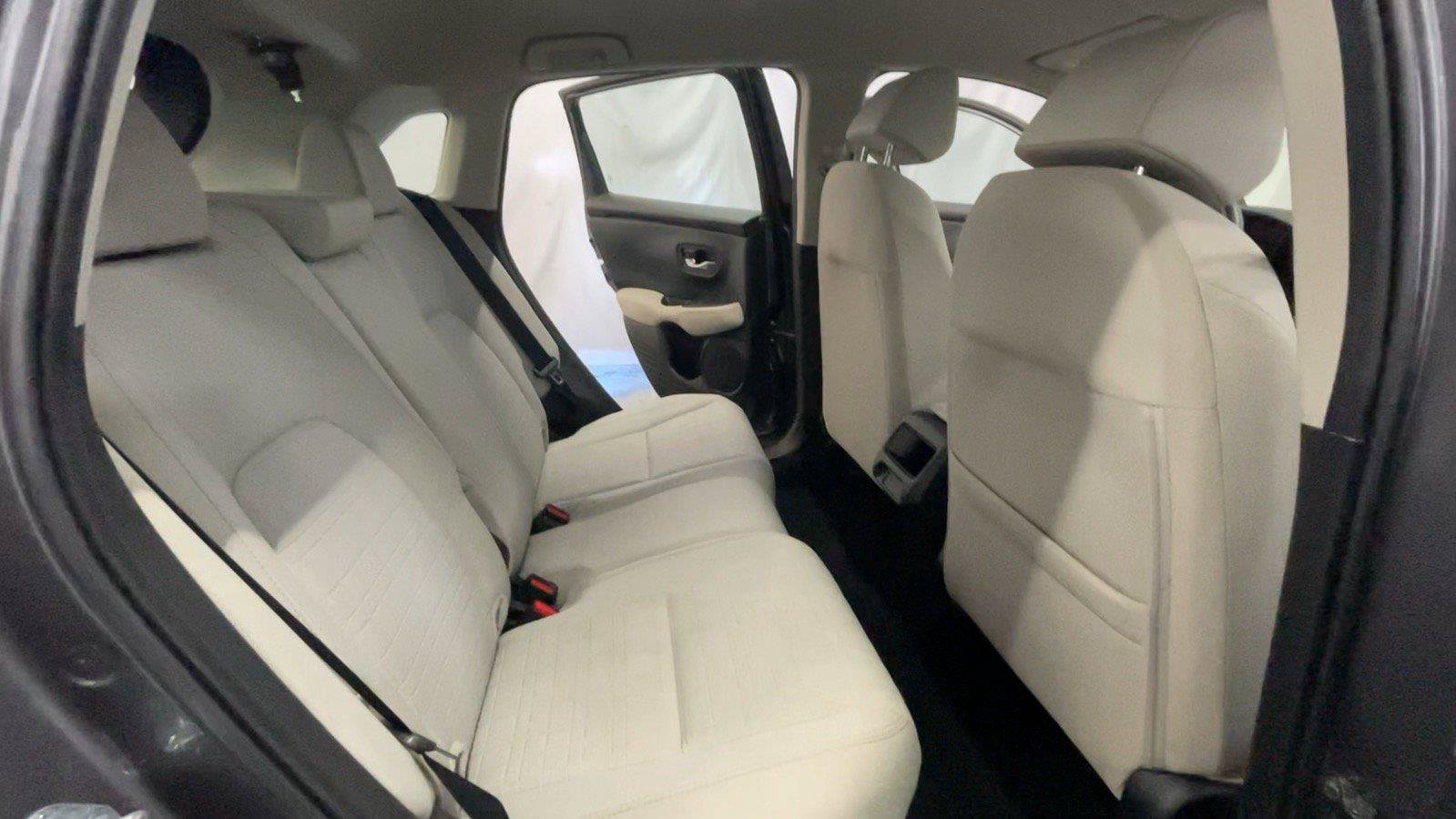 Certified 2024 Honda HR-V LX image 26