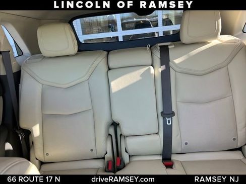 Used 2017 Cadillac XT5 Luxury image 12