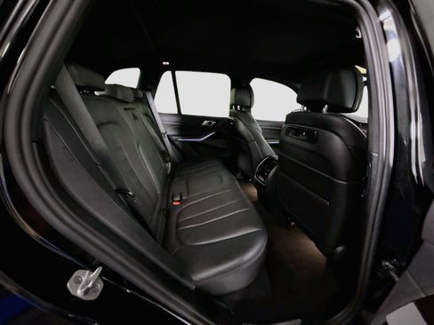 Used 2021 BMW X5 sDrive40i w/ Premium Package RWD image 27