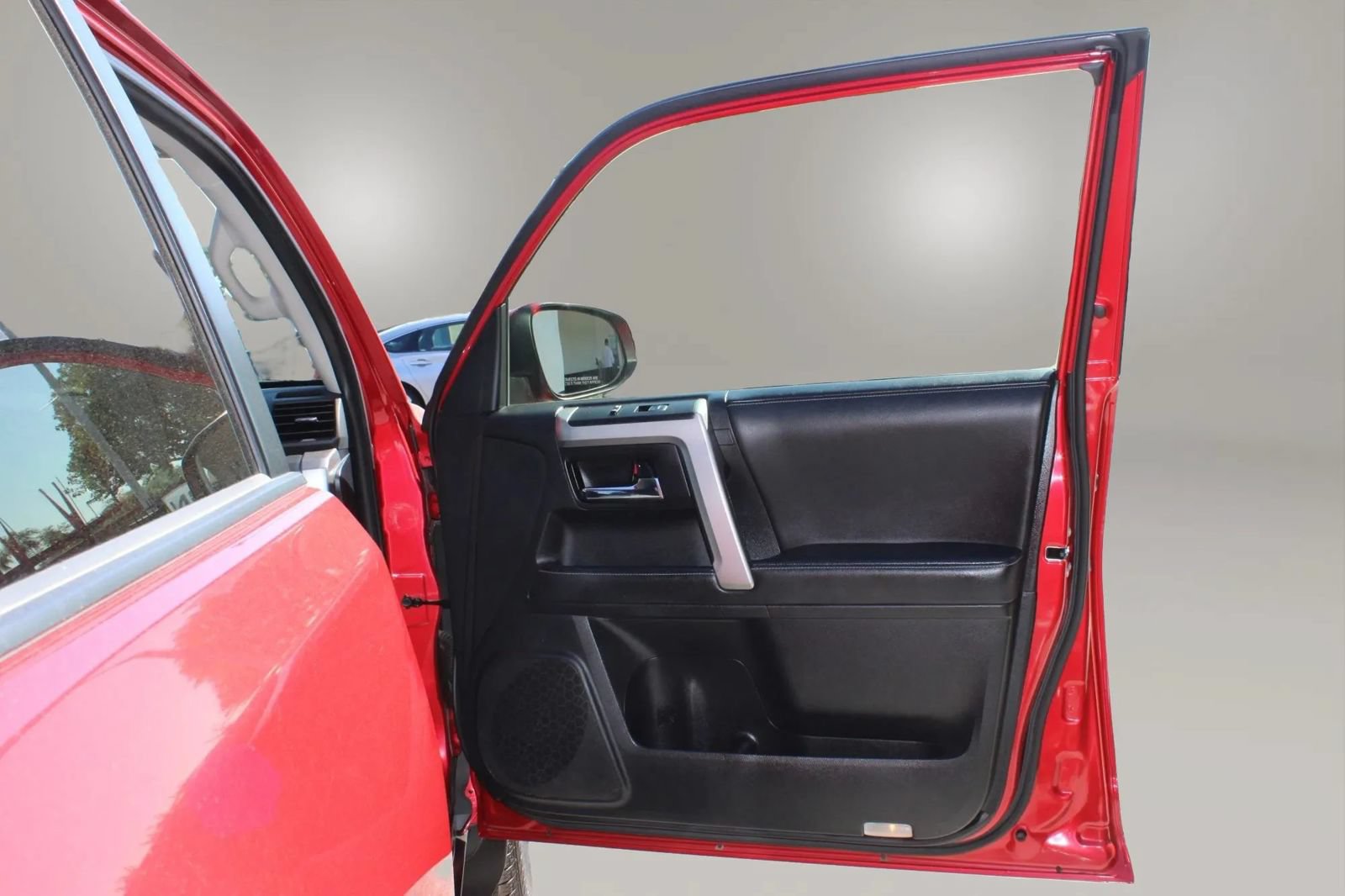 Used 2024 Toyota 4Runner SR5 RWD image 7