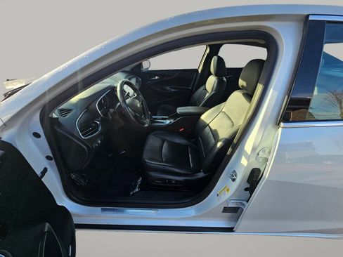 Used 2016 Chevrolet Malibu Premier image 22