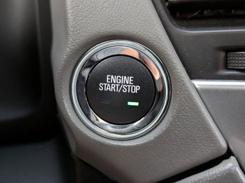 Used 2019 Chevrolet Tahoe LT image 32