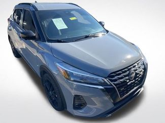 Used 2024 Nissan Kicks SR w/ SR Premium Package video 1