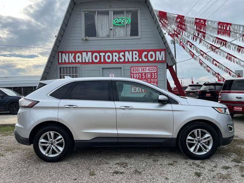 Used 2017 Ford Edge SEL w/ Equipment Group 201A FWD image 9