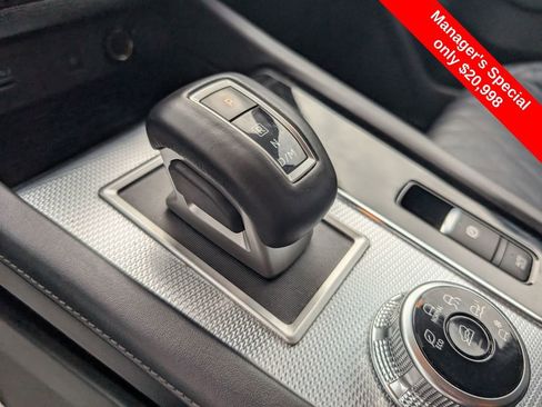 Used 2022 Mitsubishi Outlander SEL image 22