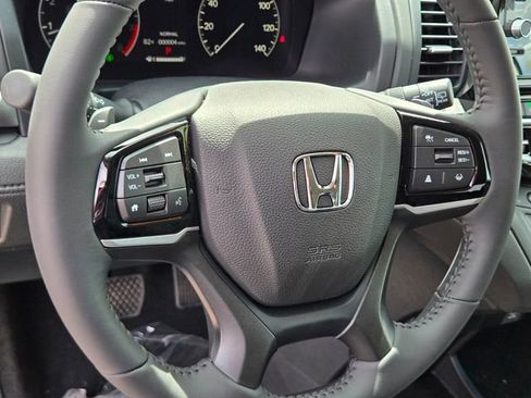 New 2026 Honda Odyssey EX-L image 12