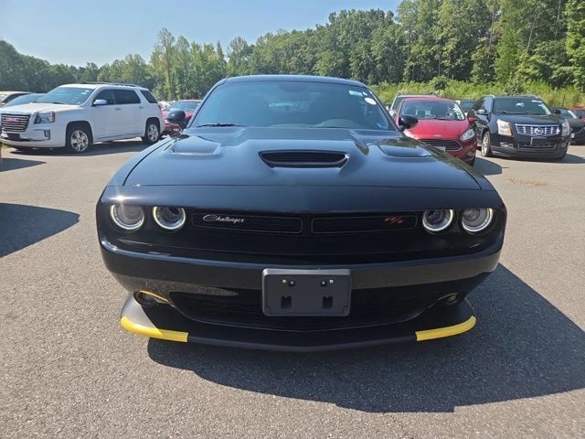 Used 2022 Dodge Challenger R/T Scat Pack RWD image 9