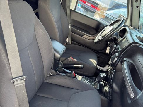 Used 2015 Jeep Wrangler Unlimited Sport w/ Quick Order Package 24S image 10