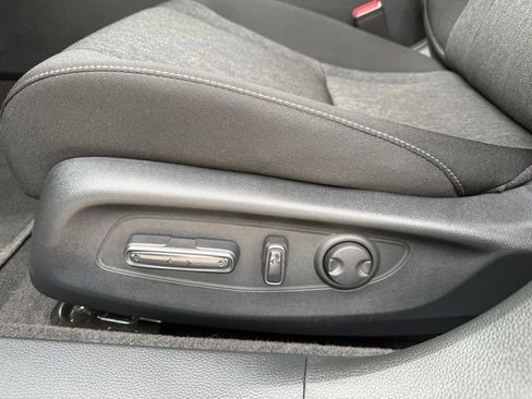 Used 2025 Honda Accord SE image 14
