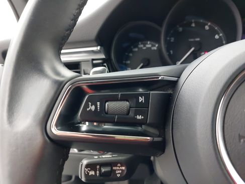 Certified 2023 Porsche Macan AWD/4WD image 19