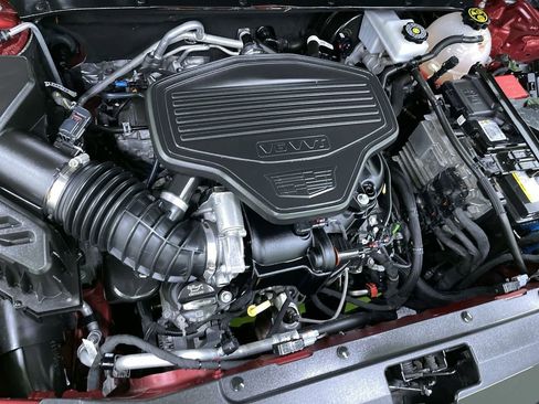 Used 2024 Cadillac XT6 Premium Luxury w/ LPO, Floor Liner Package image 20