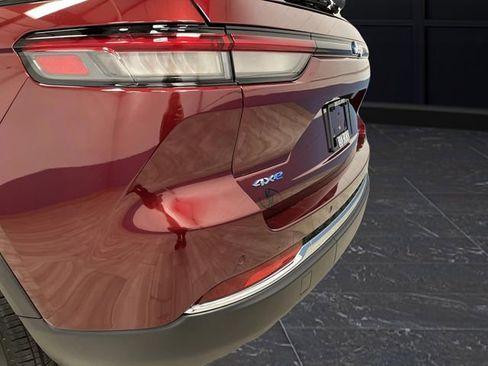 Used 2023 Jeep Grand Cherokee 4WD 4xe image 37