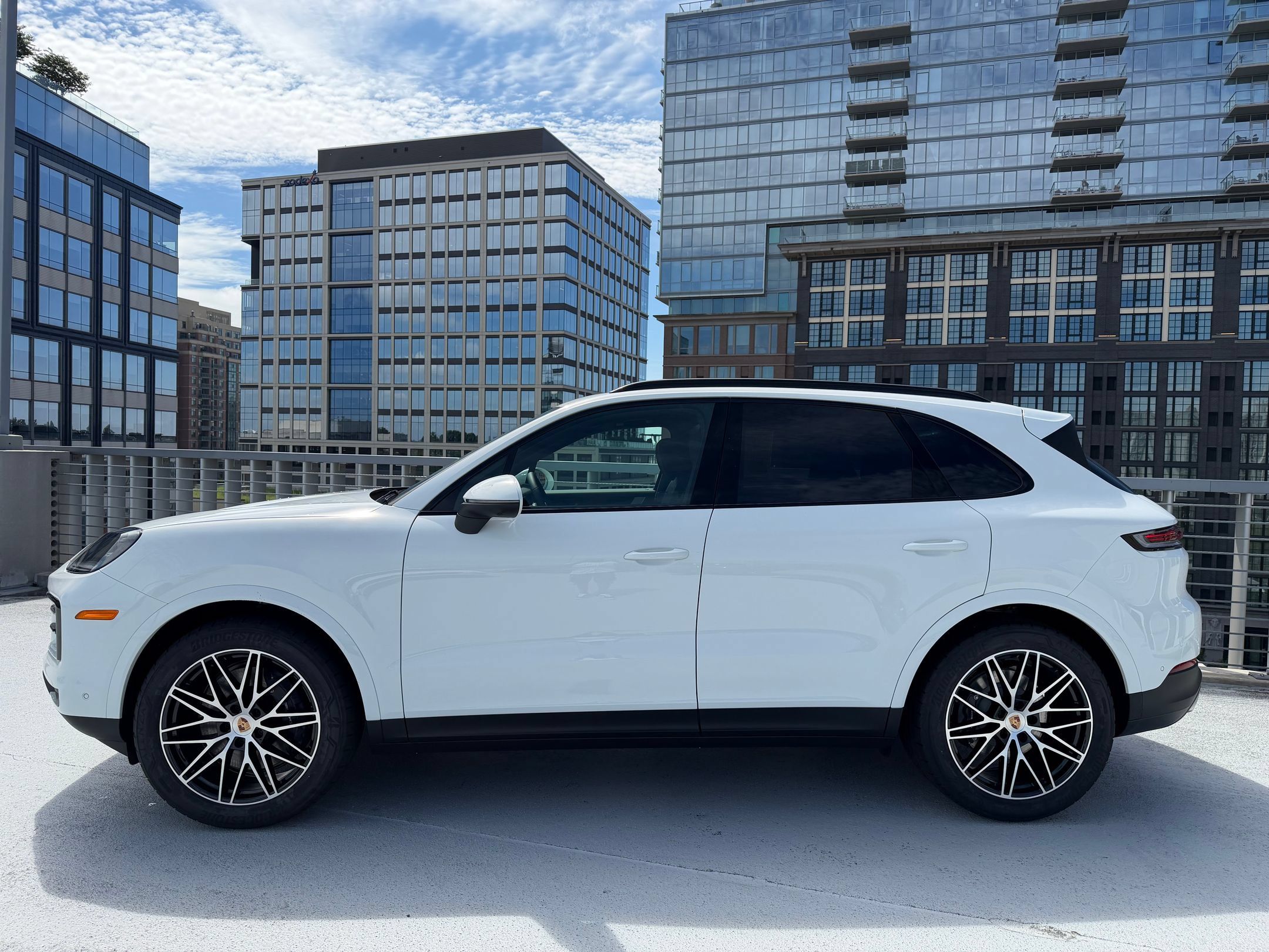 Used 2026 Porsche Cayenne AWD/4WD image 2