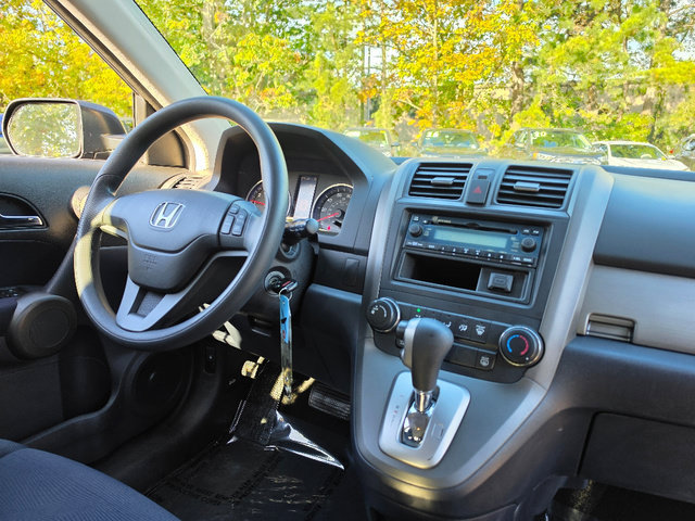 Used 2011 Honda CR-V LX image 12