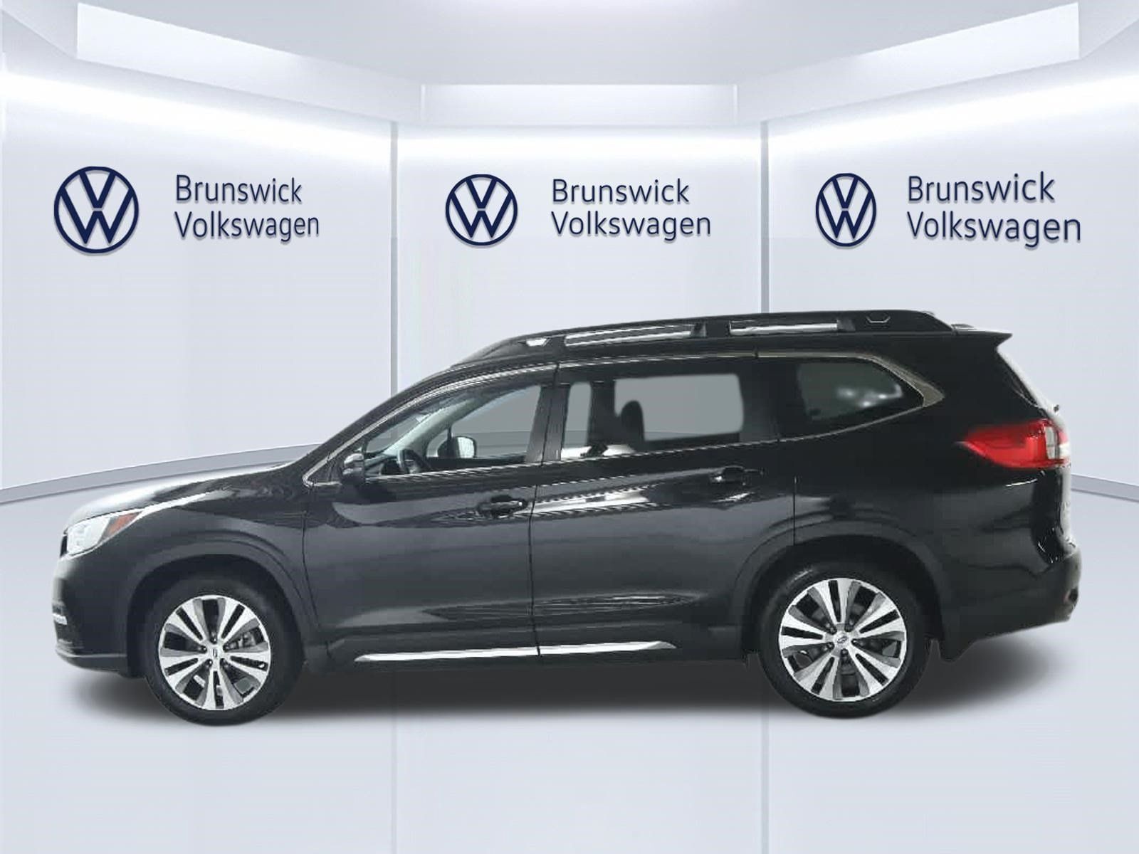 Used 2022 Subaru Ascent Limited w/ Technology Package AWD/4WD image 40
