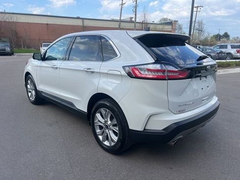 Used 2024 Ford Edge Titanium image 7