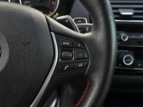 Used 2017 BMW 230i Convertible image 25