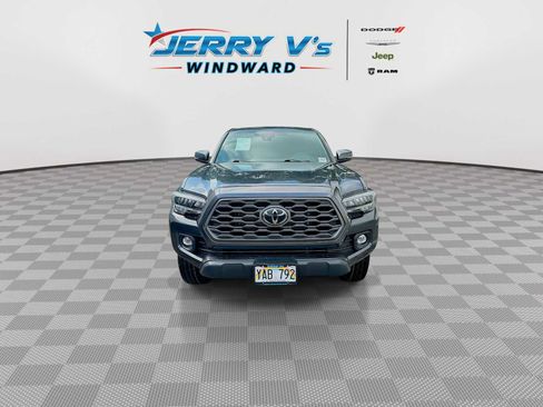 Used 2023 Toyota Tacoma TRD Off-Road AWD/4WD image 3
