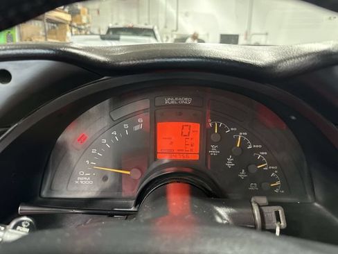 Used 1996 Chevrolet Corvette Coupe RWD image 14