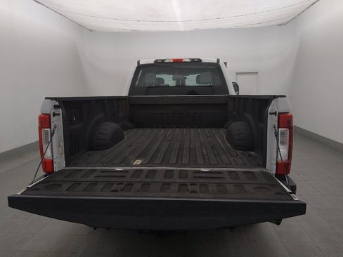 Used 2019 Ford F250 XL w/ Power Equipment Group RWD image 29